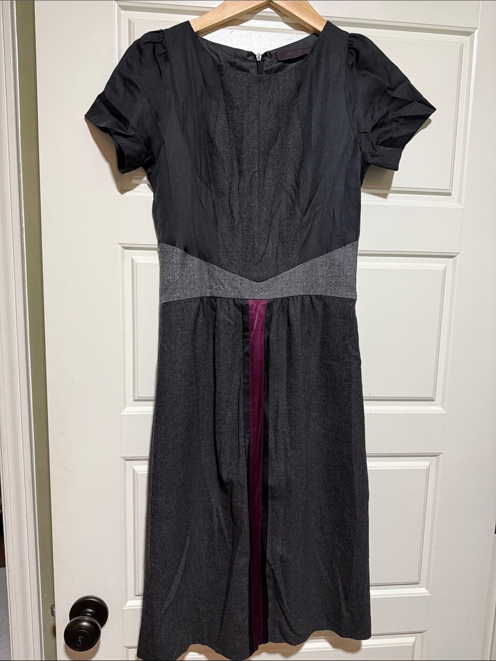 Etro made in Italy wool silk  dress size S (40) gray colorblock luxury basque